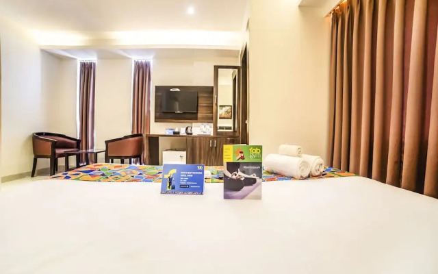 FabHotel Prowell HiTech City