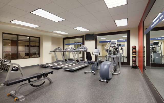Hampton Inn & Suites Hartford/East Hartford
