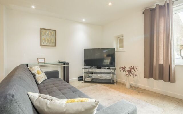 Mill Apartment