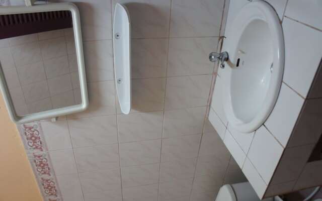 Beebee Guest House