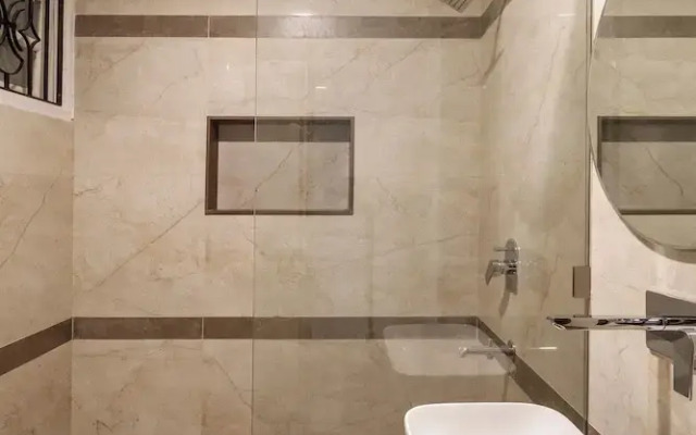 Emerald Apartments by Red Olive