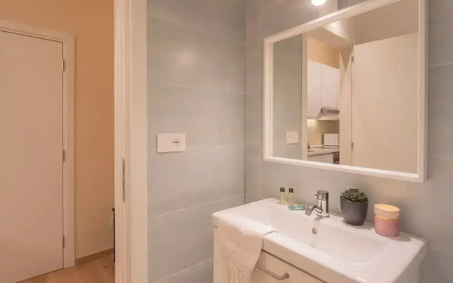Breva Apartment Nearby Como S G Train Station