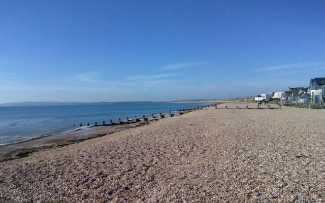Charming 3-bed Caravan in Camber Food Rest