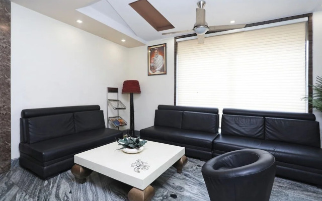 Hotel Razia Inn By OYO Rooms