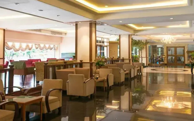 Chakungrao Riverview Hotel