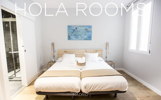 Hola Rooms