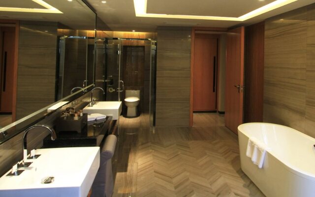 Zhangjiagang Zhonglian GDH International  Hotel