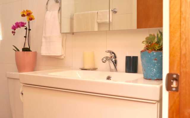 D015 1 Bedroom Apartment By Senstay