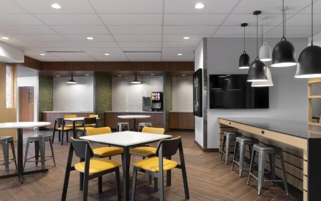 Fairfield Inn & Suites by Marriott O'Fallon, IL