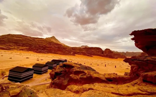 Wadi Rum Rosy Mountains Camp