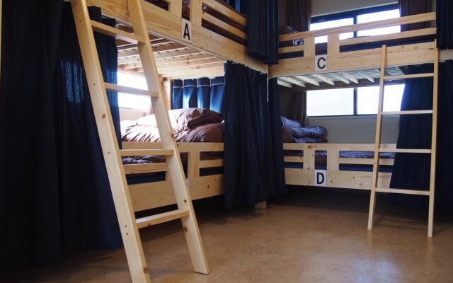 GUEST HOUSE SONOMAMA - Hostel