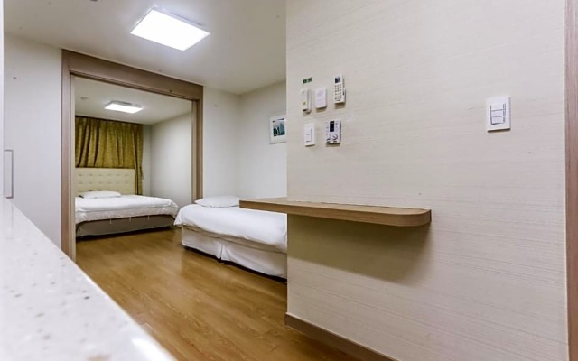 Yegreen Residence Hotel