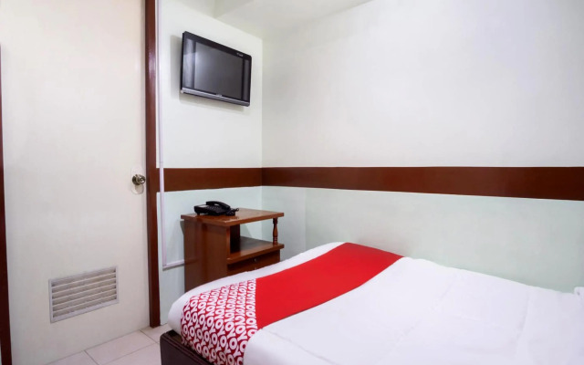 Maanyag Pension House