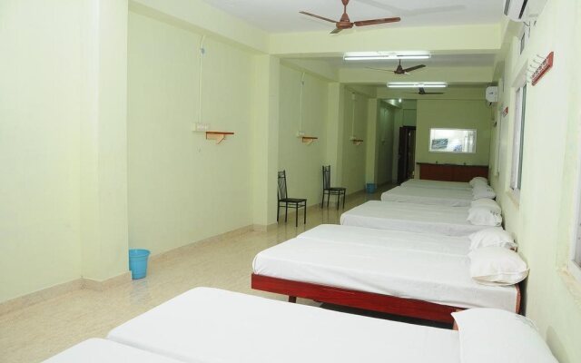 Hotel RadhaKrishna