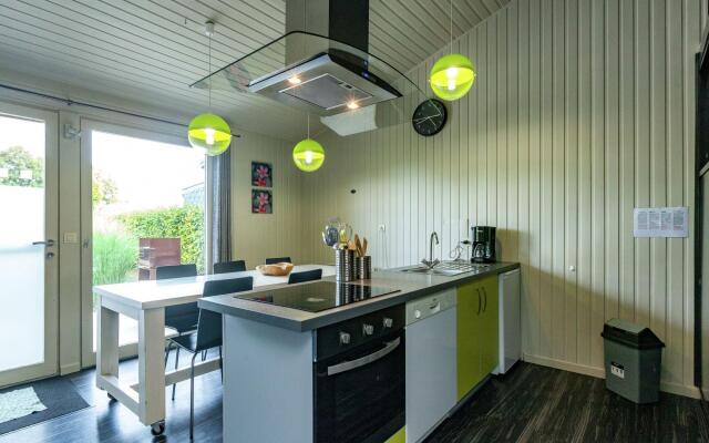 Boutique Chalet in Bullingen Near Lake
