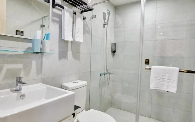 COMMA Boutique Hotel