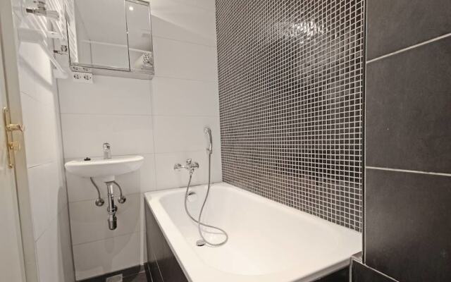 Nassaukade Apartments