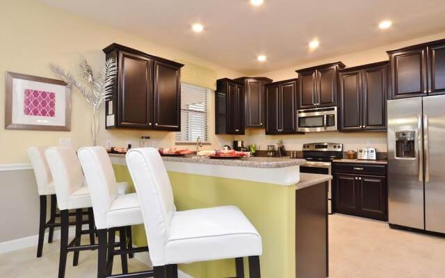 1467 Rolling Fairway Drive