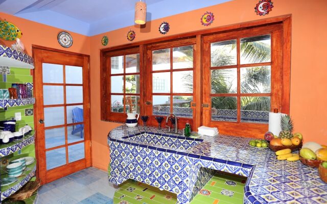 El Milagro Beach Hotel & Marina