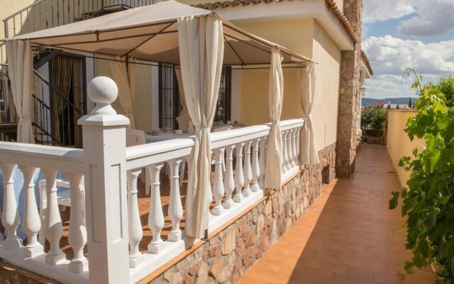 La Rosaleda De Orgaz