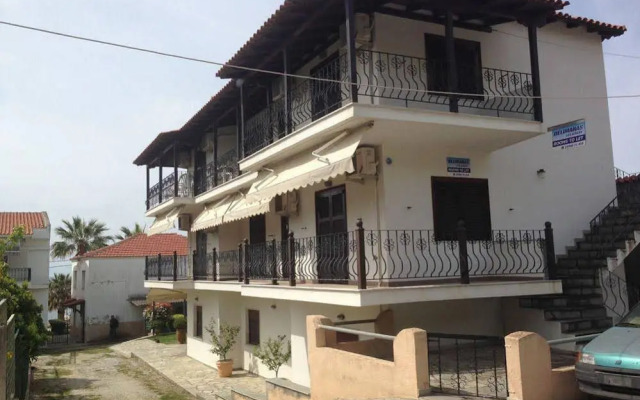 Delimaras Studios