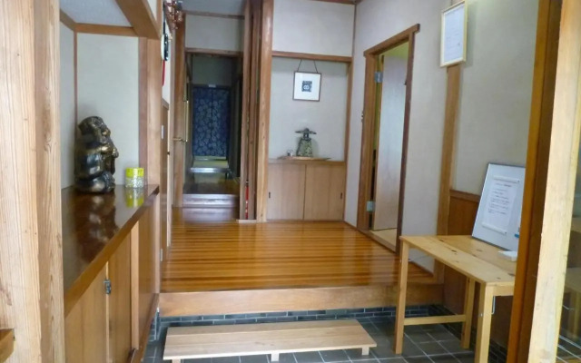 GuestHouse AZMO - Vacation STAY 22715v