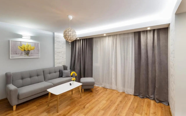 Apartament Jurajska Plaza, prywatne miejsce parkingowe , Targi