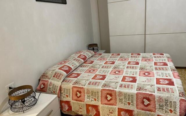 Joys House
