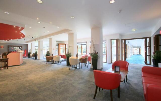 Weetwood Hall Estate