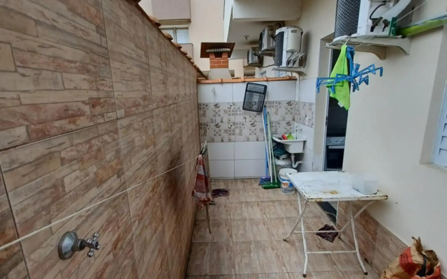 Apartamento encantador com piscina