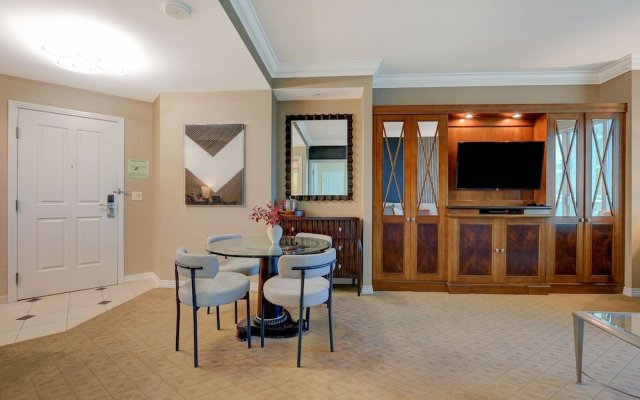 LUXE 702 MGM Signature 1 BR 2 BTH SUITE