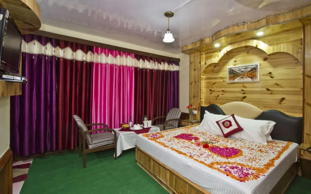 Hotel Vikrant