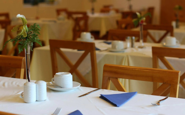 Hotel Euro Moniz