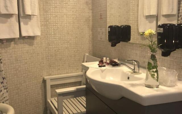 Ambra Boutique Hotel & Bistro