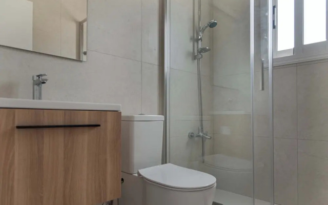 Phaedrus Living Olga Residence