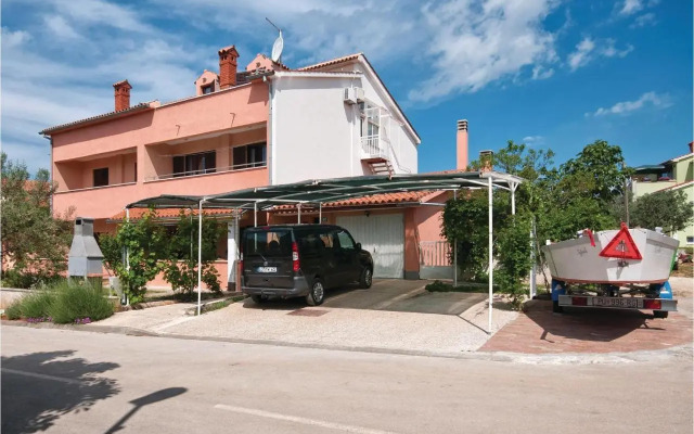 Apartment Fazana with Sea View 04