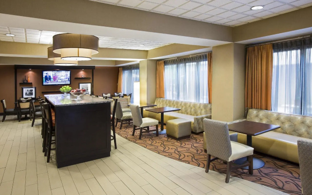 Hampton Inn Metairie