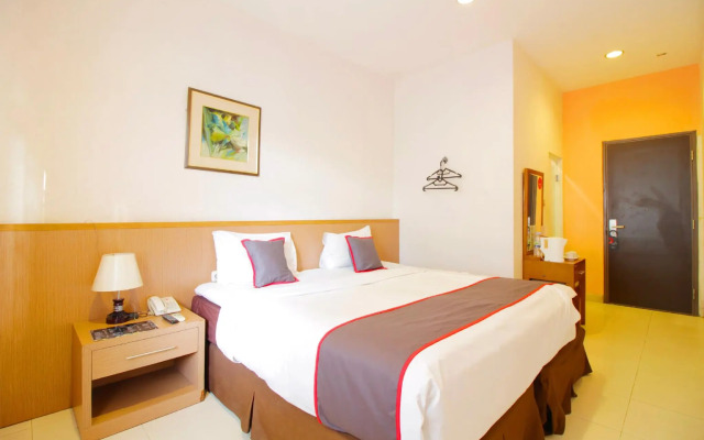 Collection O Pasteur Near Paris Van Java Mall Formerly Sweet Karina