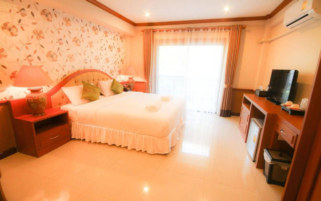 Phoothawee House
