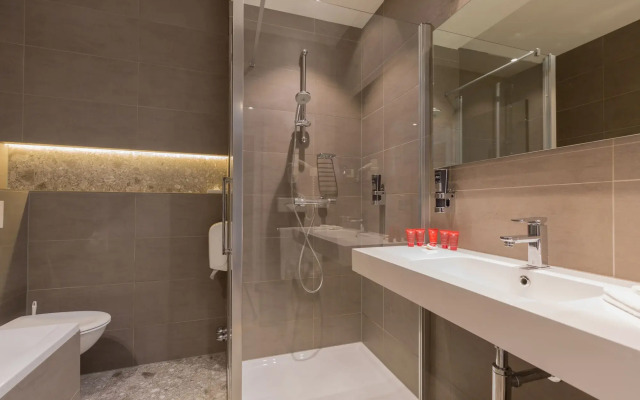Leonardo Hotel Antwerp The Plaza