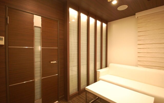 Osaka Palais de Fleurs – Adults Only