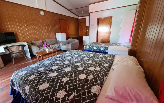 Blue Light Village hotel
