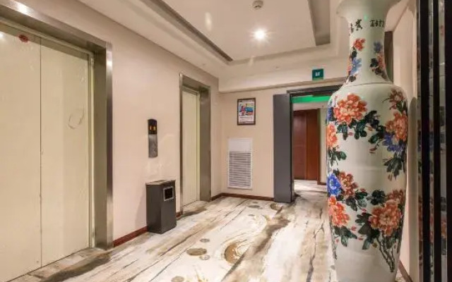 Floral Hotel · Xianning Hot Spring Valley