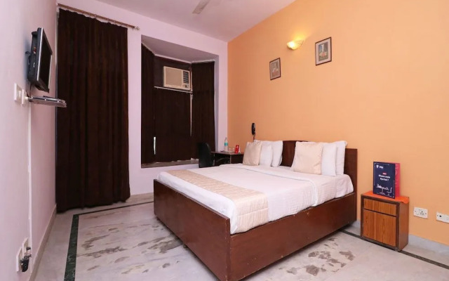 Oyo 708 Hotel Sanjeevni