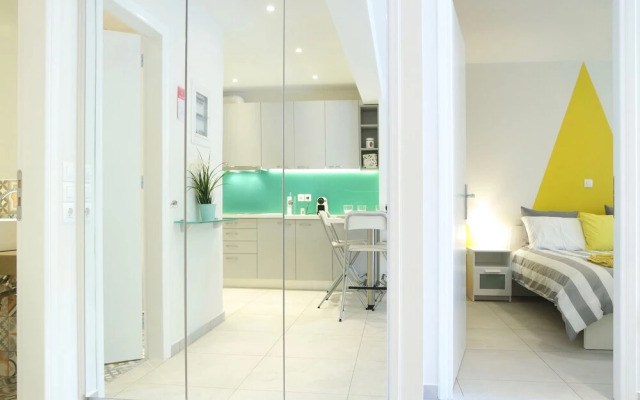Hilton Hotel Area-Renovated Apt in Central Area