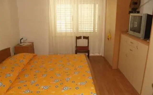 Rooms Kvestic