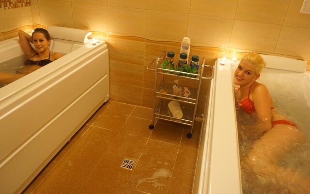 Relax Hotel Pelikan