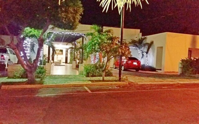 Maracas Inn