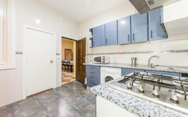 Grand Latina Apartment