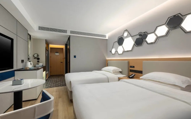 Microtel by Wyndham Chengdu Jinniu